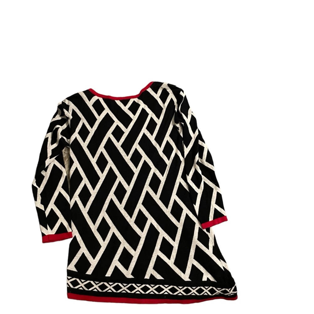 Rafaela black and white geometric print lightweight sweater - Picture 2 of 5